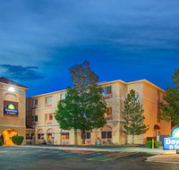 Days Inn  Suites by Wyndham Airport Albuquerque - Accommodation Michigan