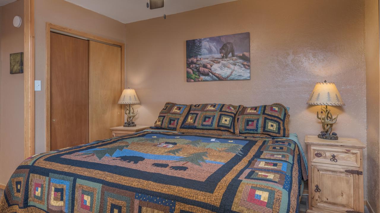 Upper Canyon Inn - thumb 11
