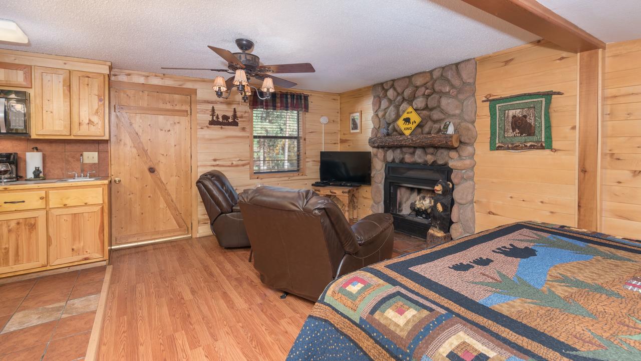 Upper Canyon Inn - thumb 31