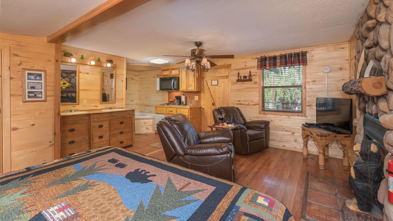 Upper Canyon Inn - thumb 24