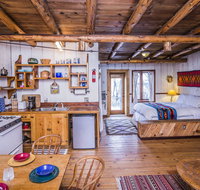 Taos Goji Farm  Eco-Lodge Retreat - Accommodation Michigan
