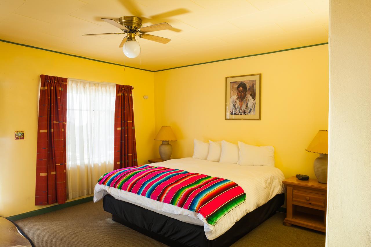 El Pueblo Lodge - thumb 18