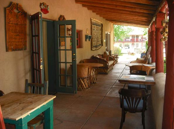 El Pueblo Lodge - thumb 2