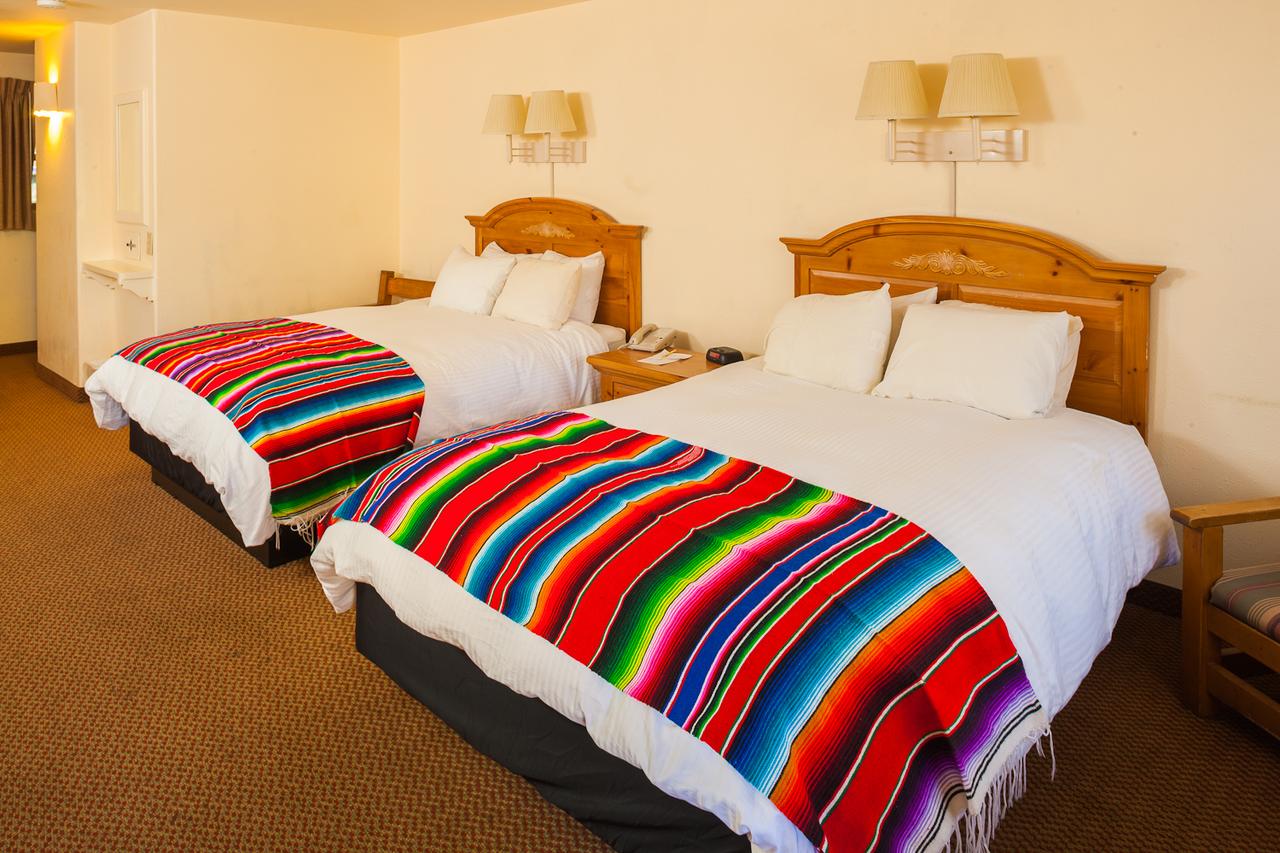 El Pueblo Lodge - thumb 13