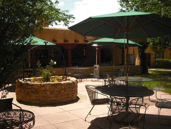 El Pueblo Lodge - thumb 3