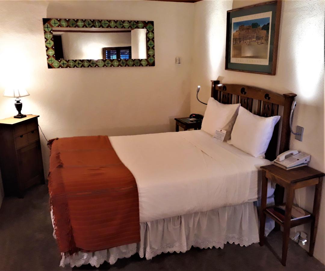 The Historic Taos Inn - thumb 20