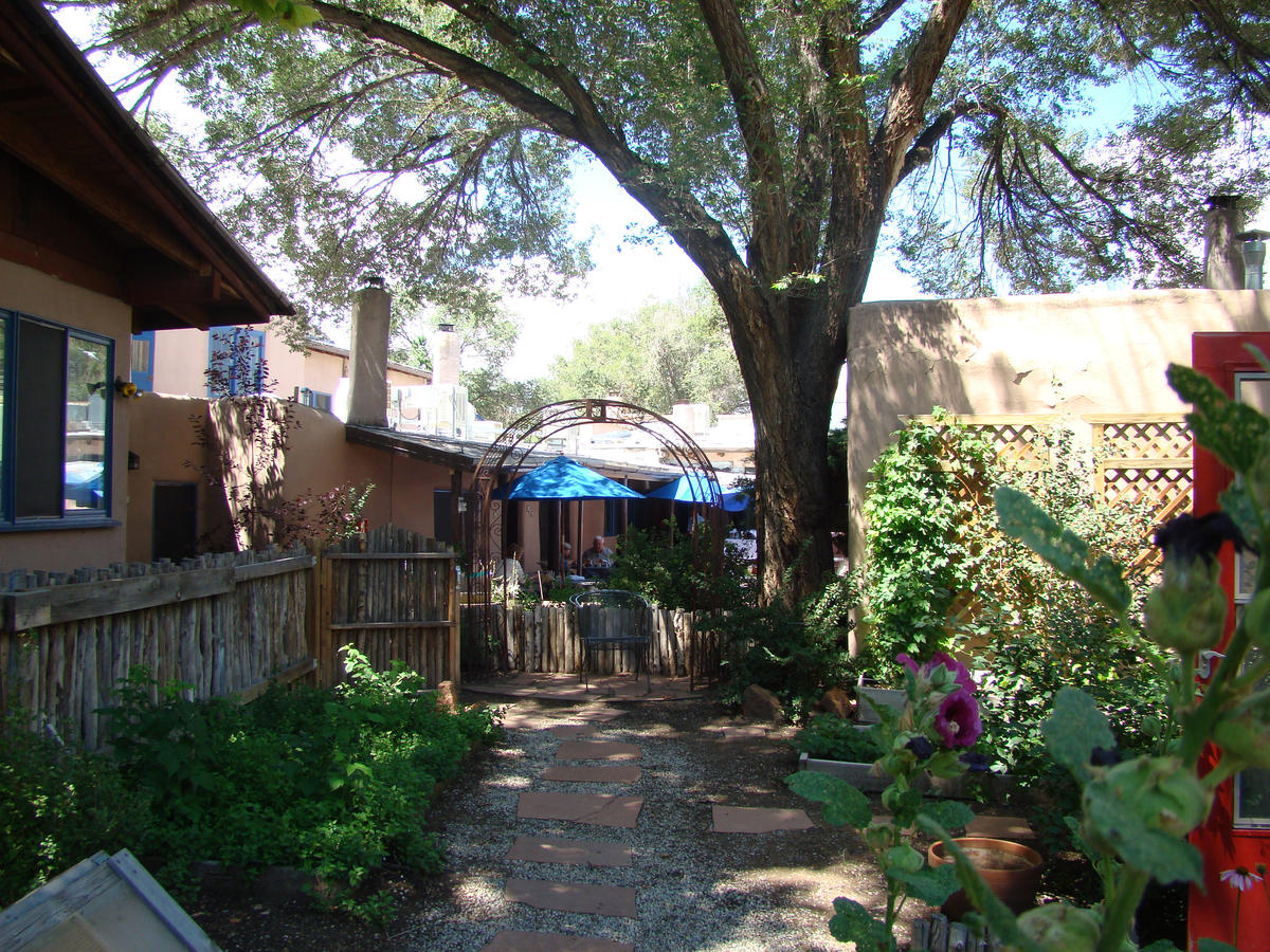 The Historic Taos Inn - thumb 9