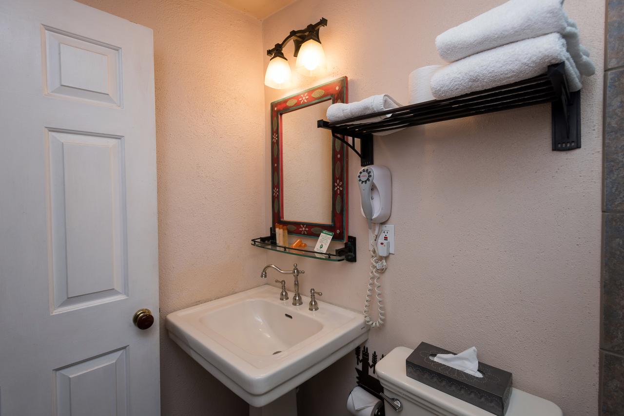 The Historic Taos Inn - thumb 24