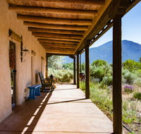 Arroyo Seco House - Accommodation Michigan