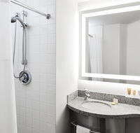 Radisson Hotel New York Wall Street - Accommodation Michigan