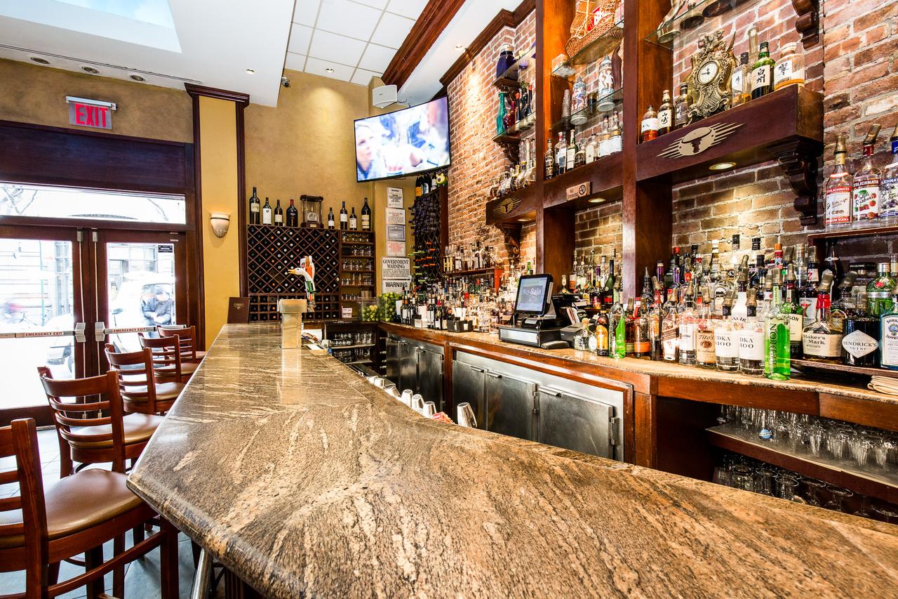 The Belvedere Hotel - thumb 7