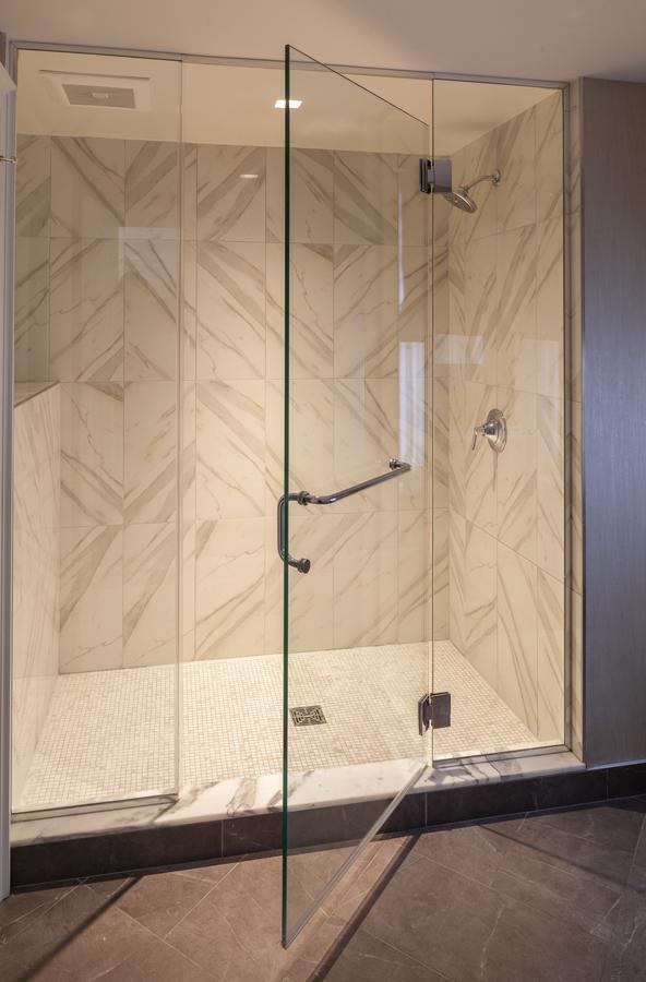 The Manhattan Club - thumb 33