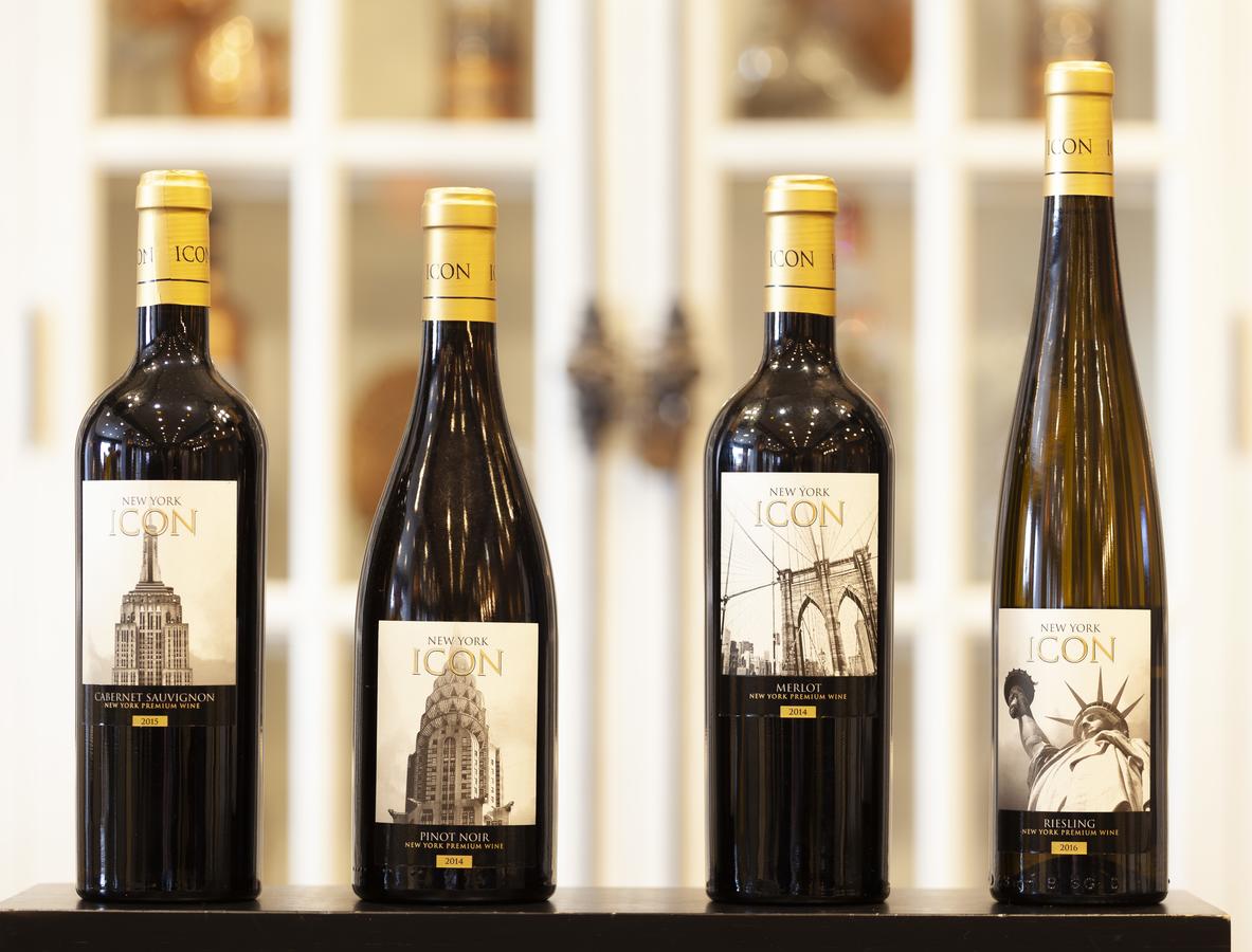 The Manhattan Club - thumb 1