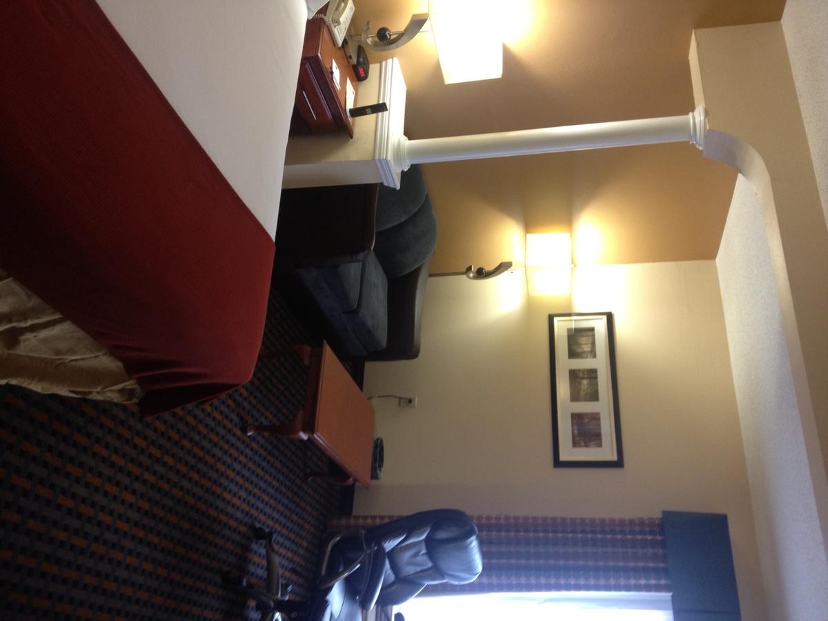 Holiday Inn Express Hotel & Suites Sanford - thumb 2