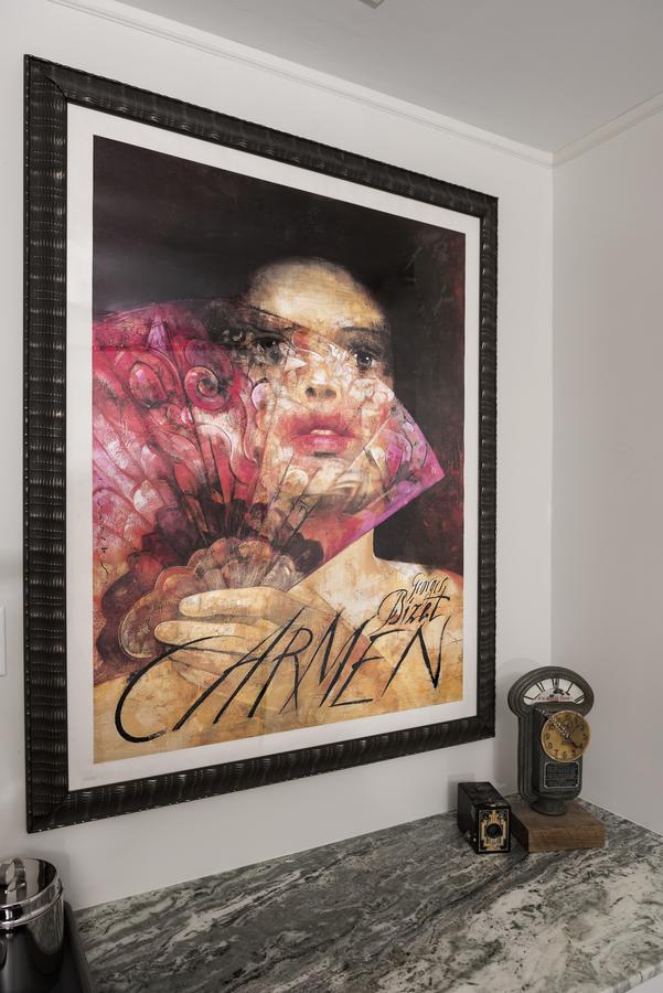 The Ivey's Hotel - thumb 32