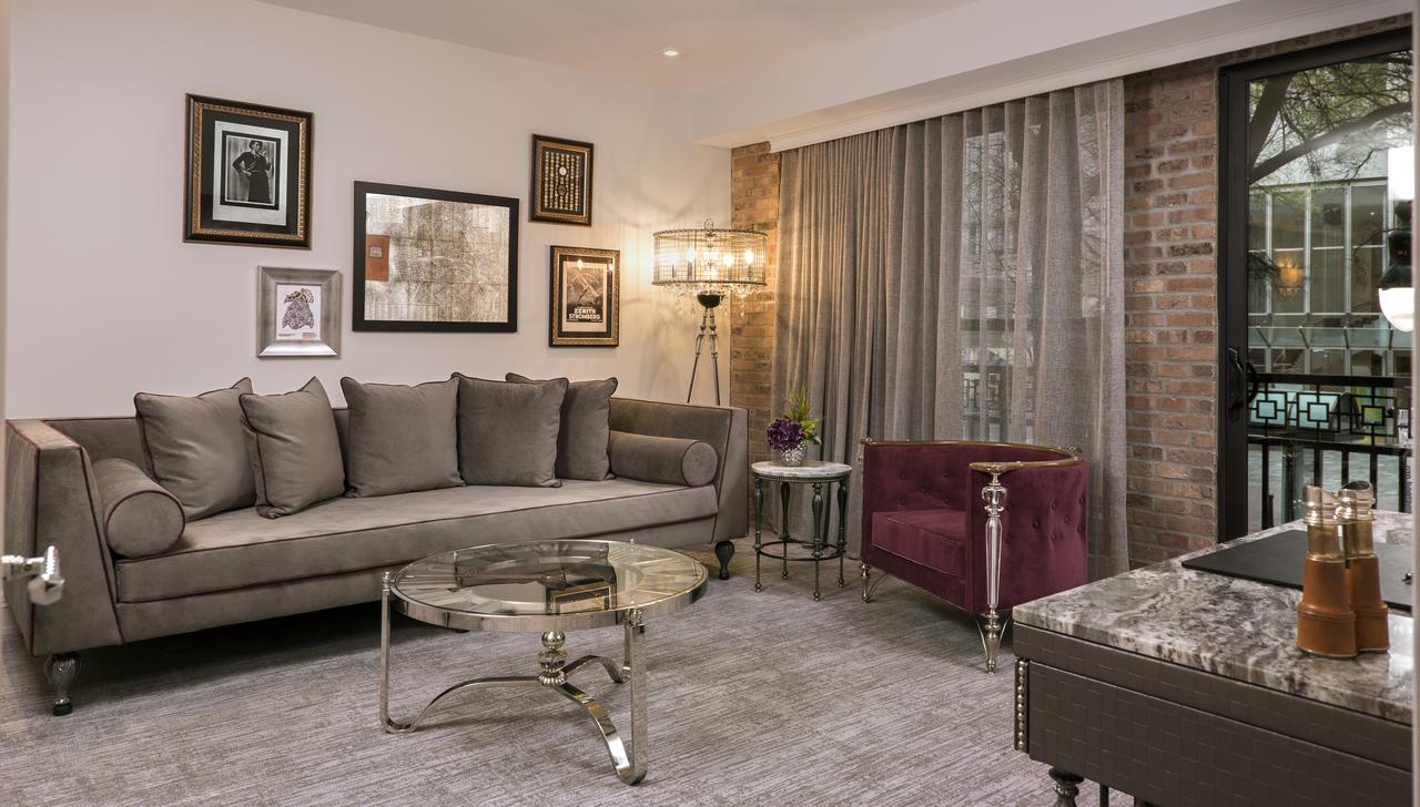 The Ivey's Hotel - thumb 4