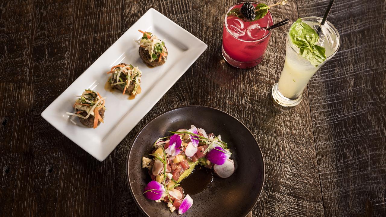 The Ivey's Hotel - thumb 11