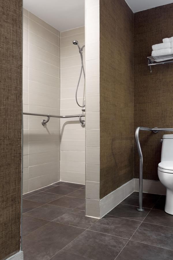 Sheraton Charlotte Hotel - thumb 8