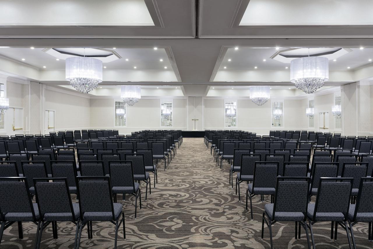 Sheraton Charlotte Hotel - thumb 27