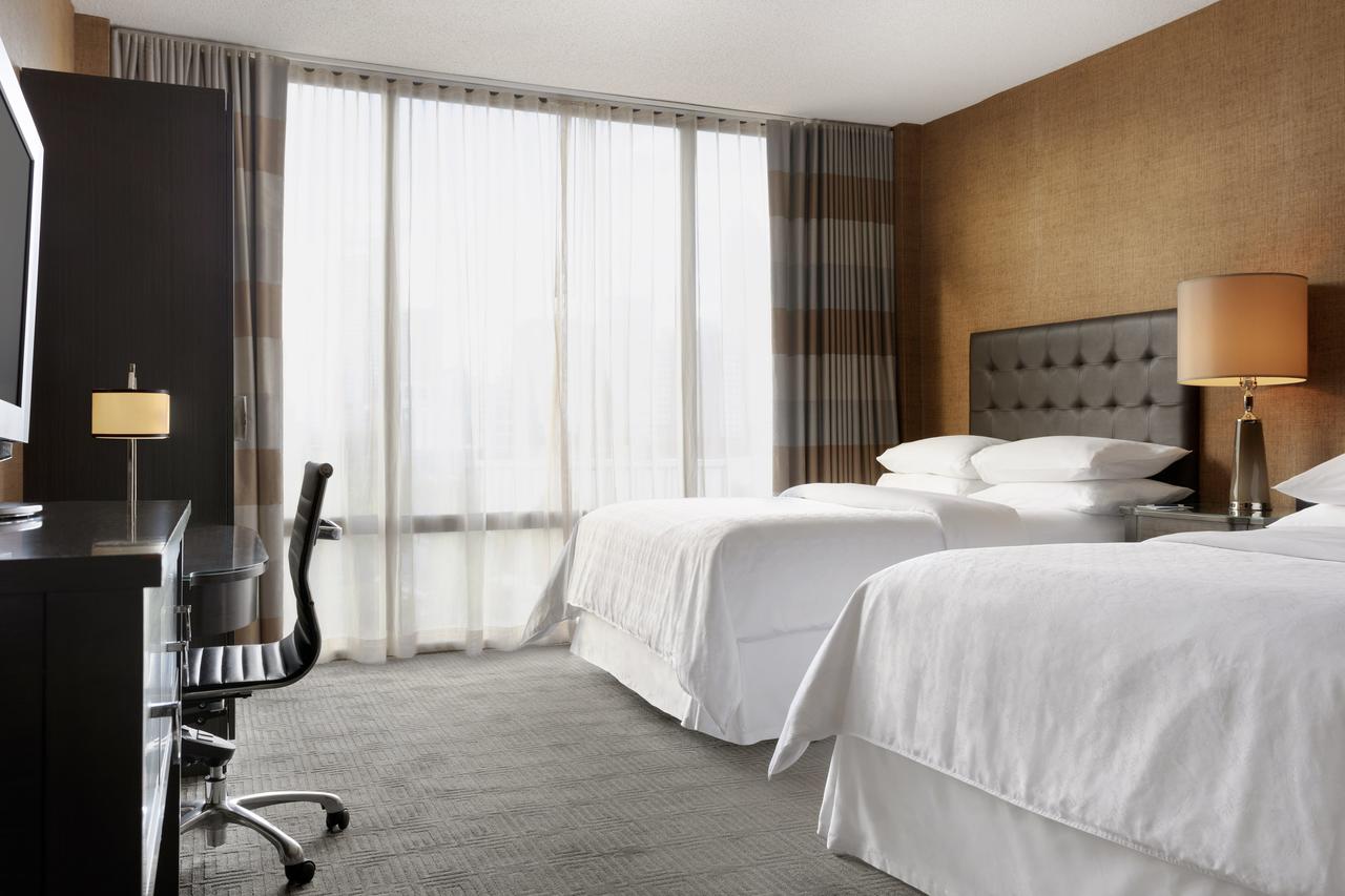 Sheraton Charlotte Hotel - thumb 2