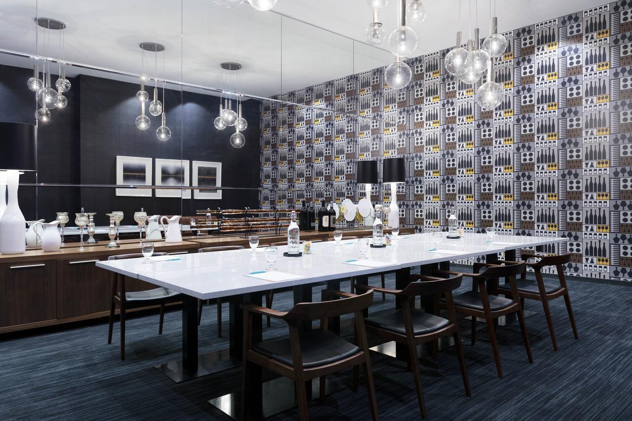 Sheraton Charlotte Hotel - thumb 20