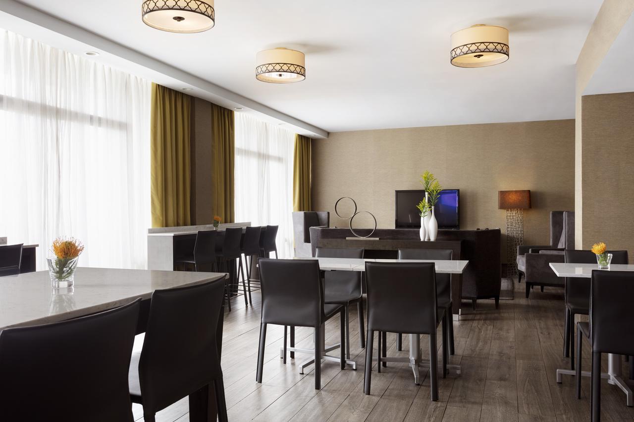 Sheraton Charlotte Hotel - thumb 14