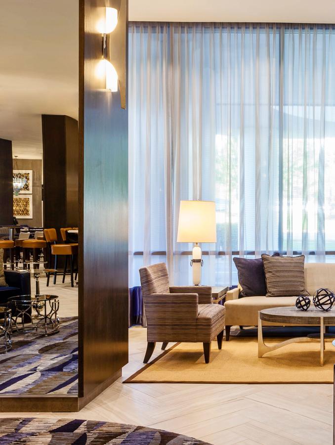 Sheraton Charlotte Hotel - thumb 35