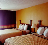 Days Inn by Wyndham Concord - Accommodation Michigan