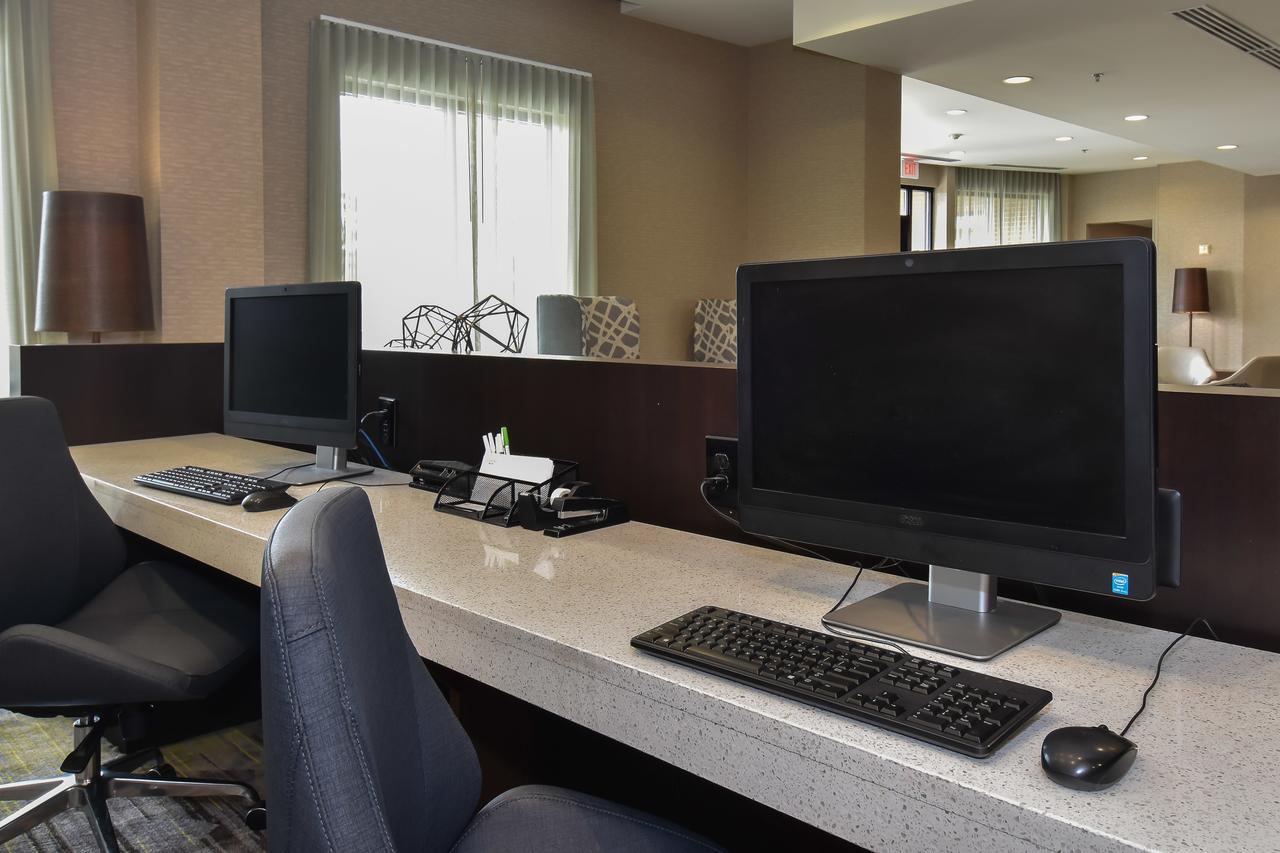 Courtyard Charlotte Concord - thumb 27