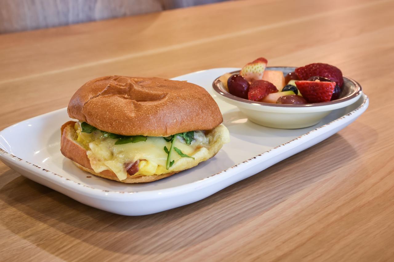 Courtyard Charlotte Concord - thumb 28