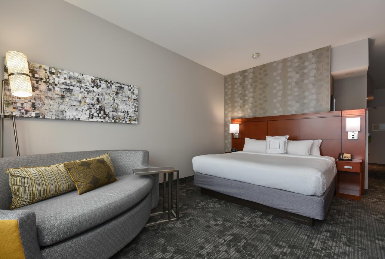 Courtyard Charlotte Concord - thumb 13