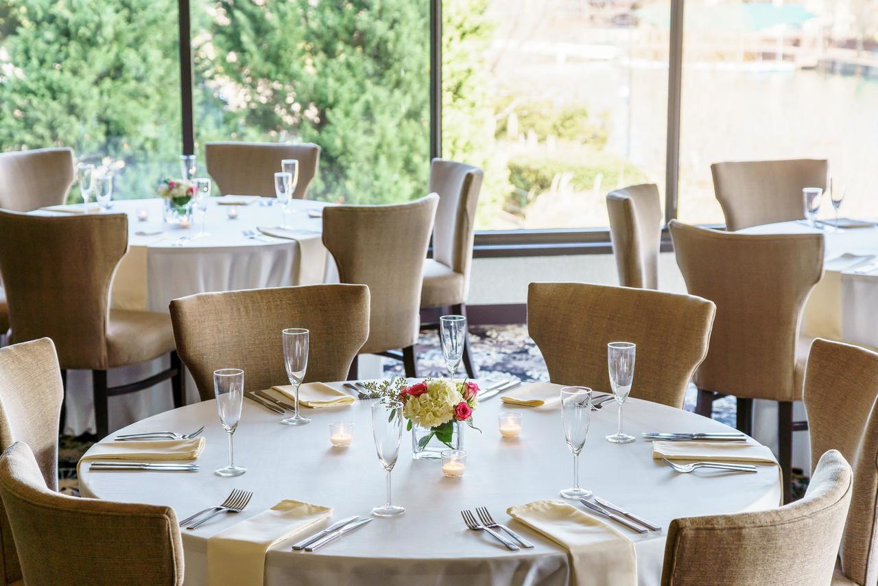 Hilton Charlotte University Place - thumb 34