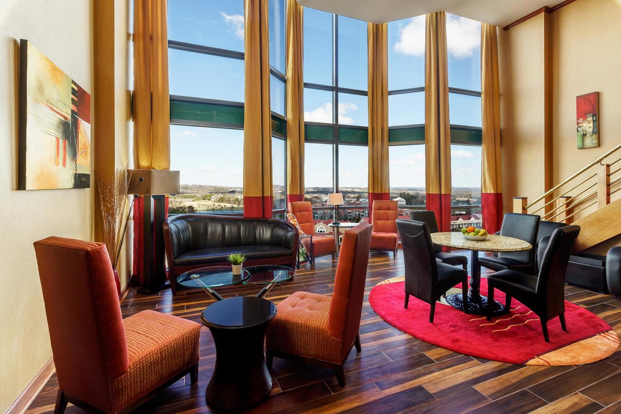 Hilton Charlotte University Place - thumb 3