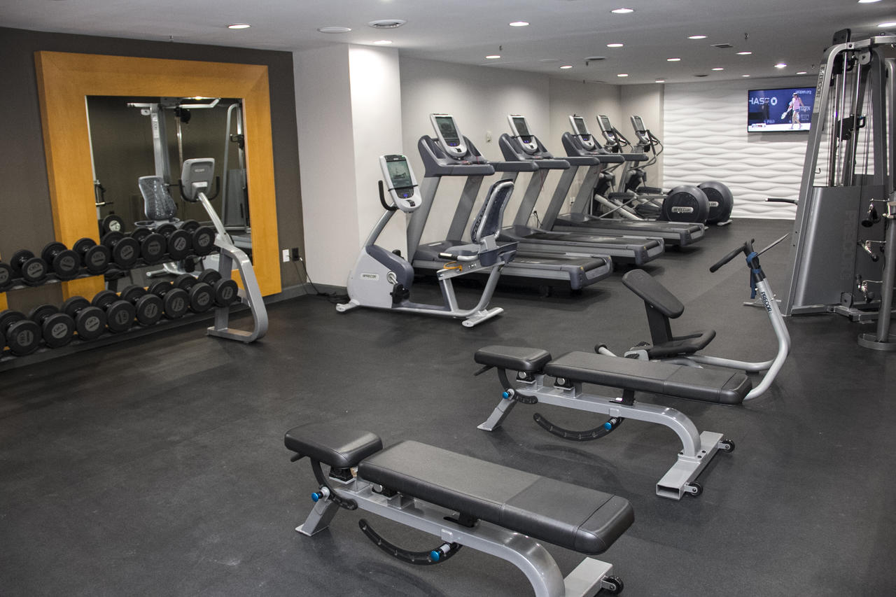 Hilton Charlotte University Place - thumb 26