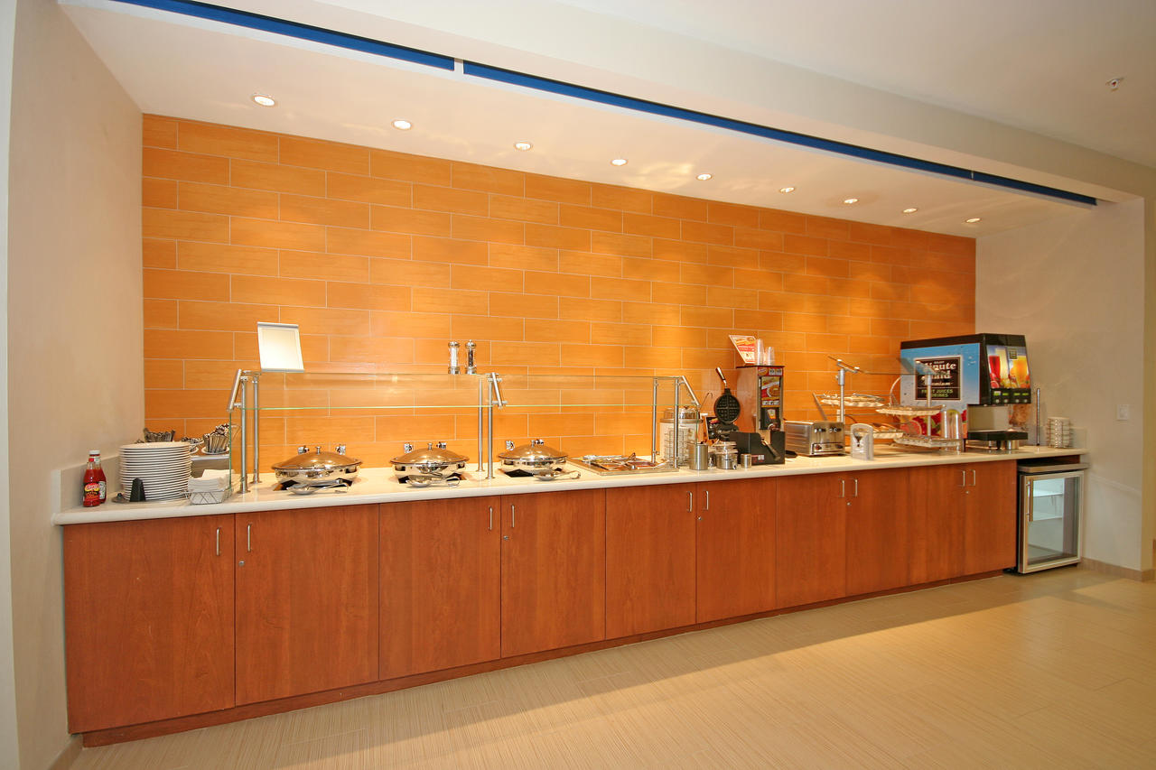 SpringHill Suites Durham Chapel Hill - thumb 3