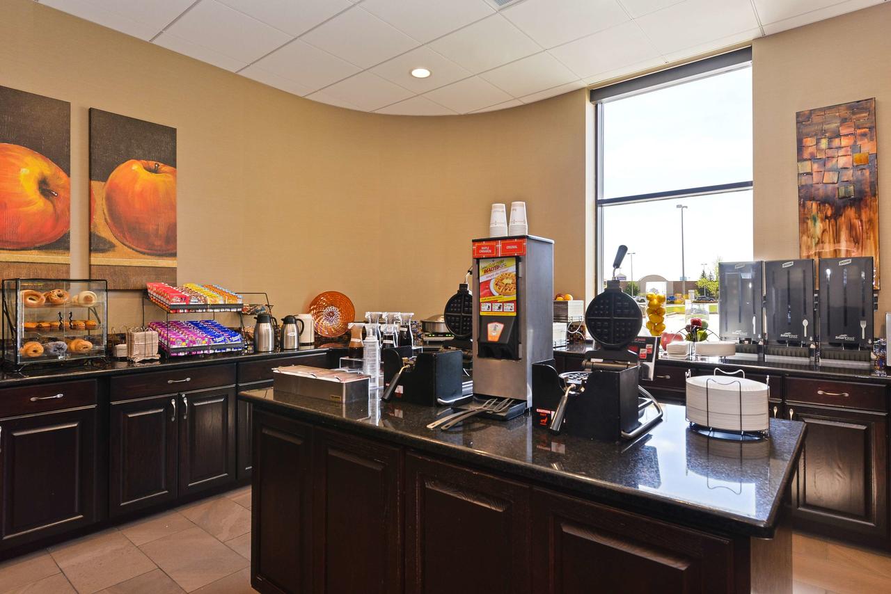Kelly Inn Minot - thumb 19