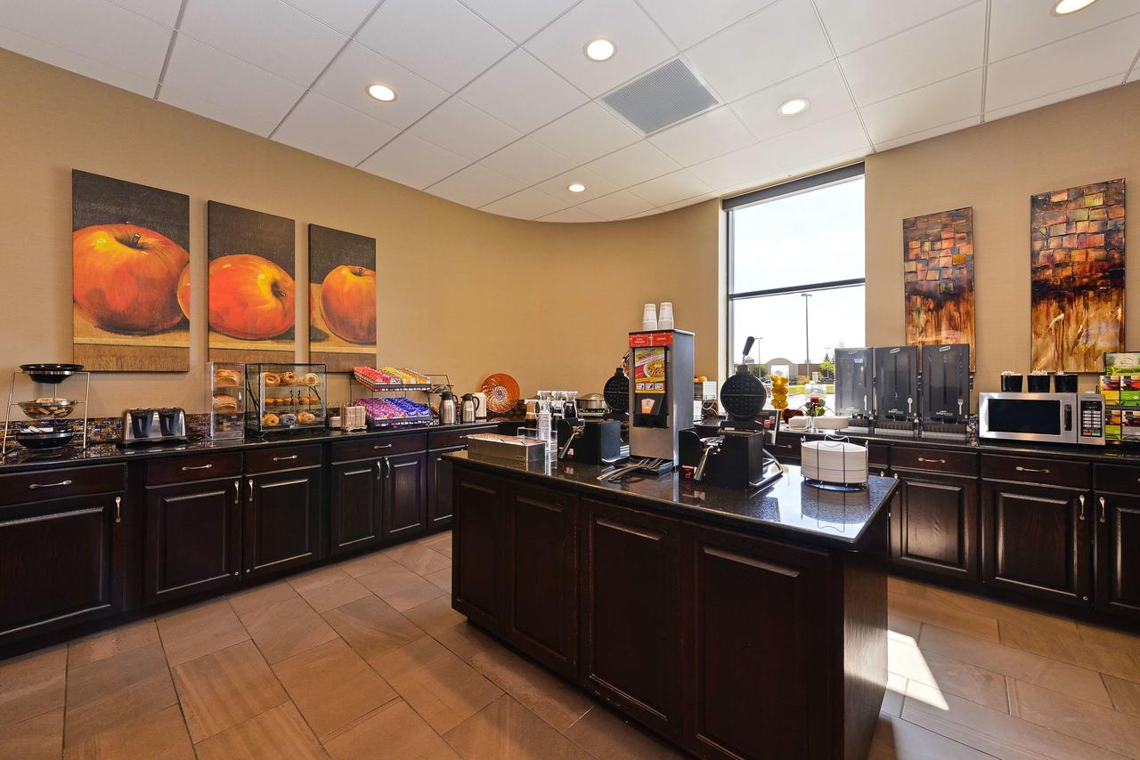 Kelly Inn Minot - thumb 16