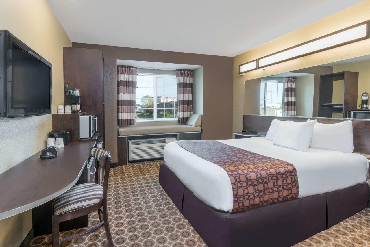 Microtel Inn & Suites By Wyndham Dickinson - thumb 11