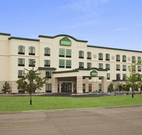 Wingate by Wyndham - Bismarck - Accommodation Michigan