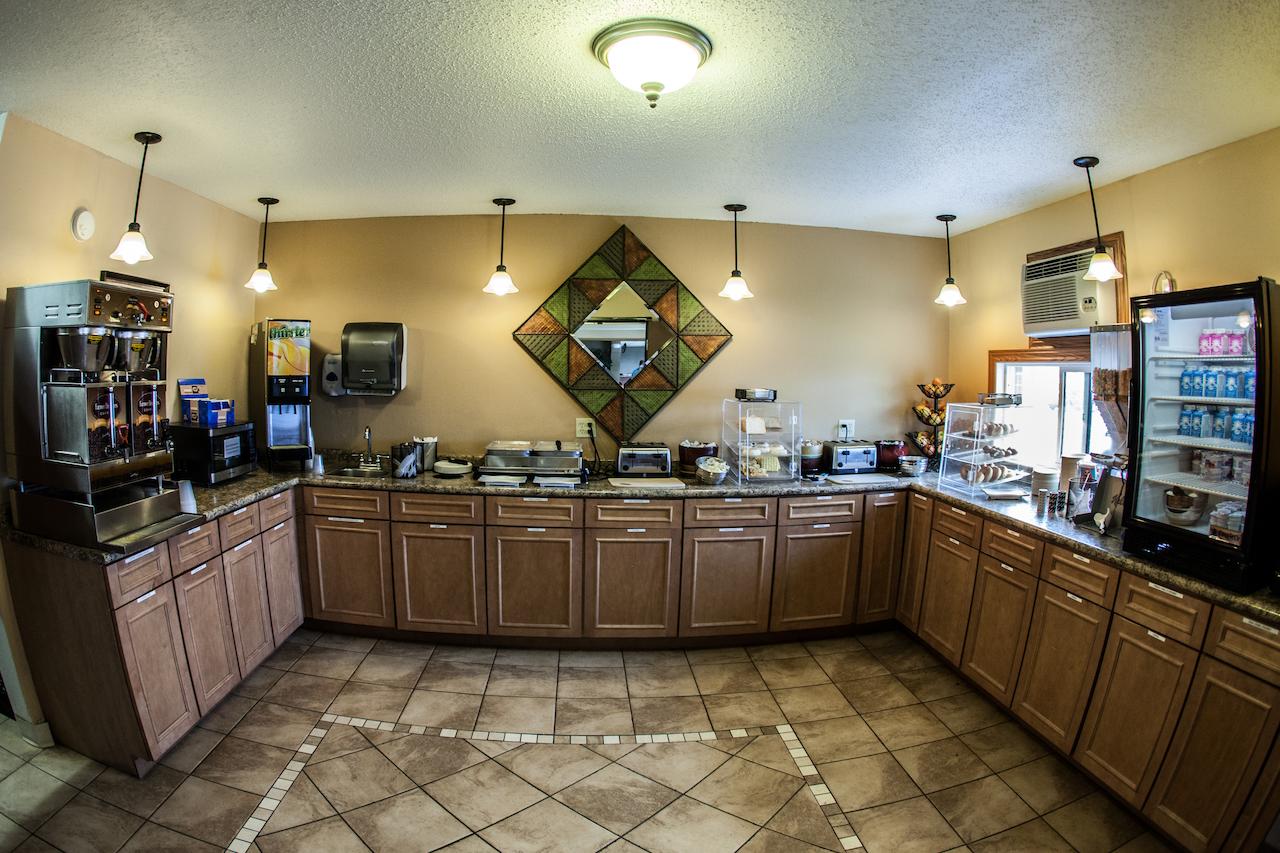 Fargo Inn And Suites - thumb 14