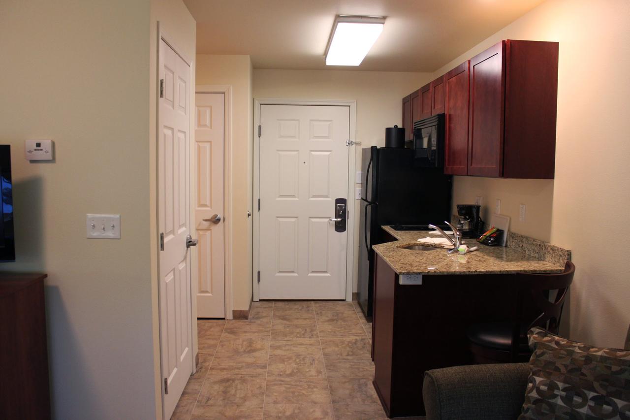 Noble Inn Minot - thumb 29