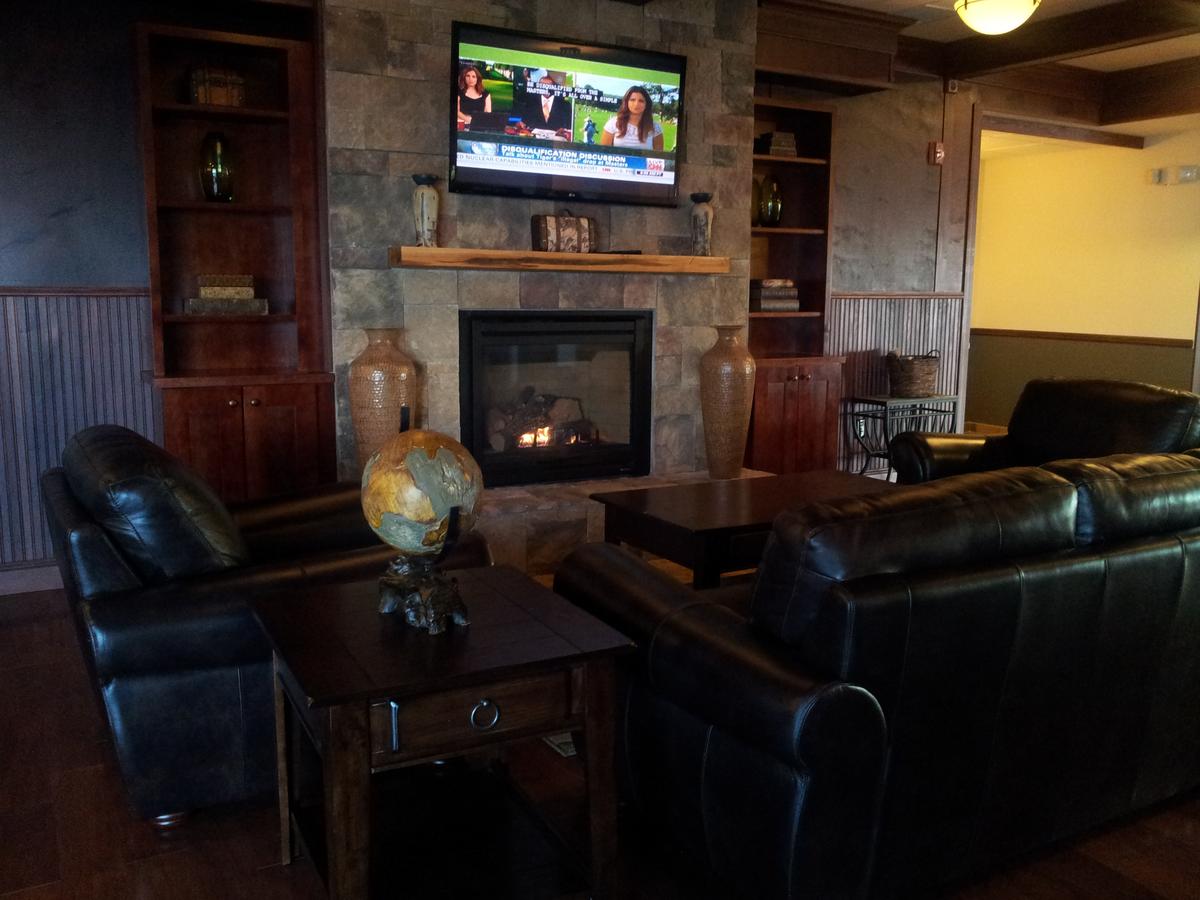 Noble Inn Minot - thumb 16