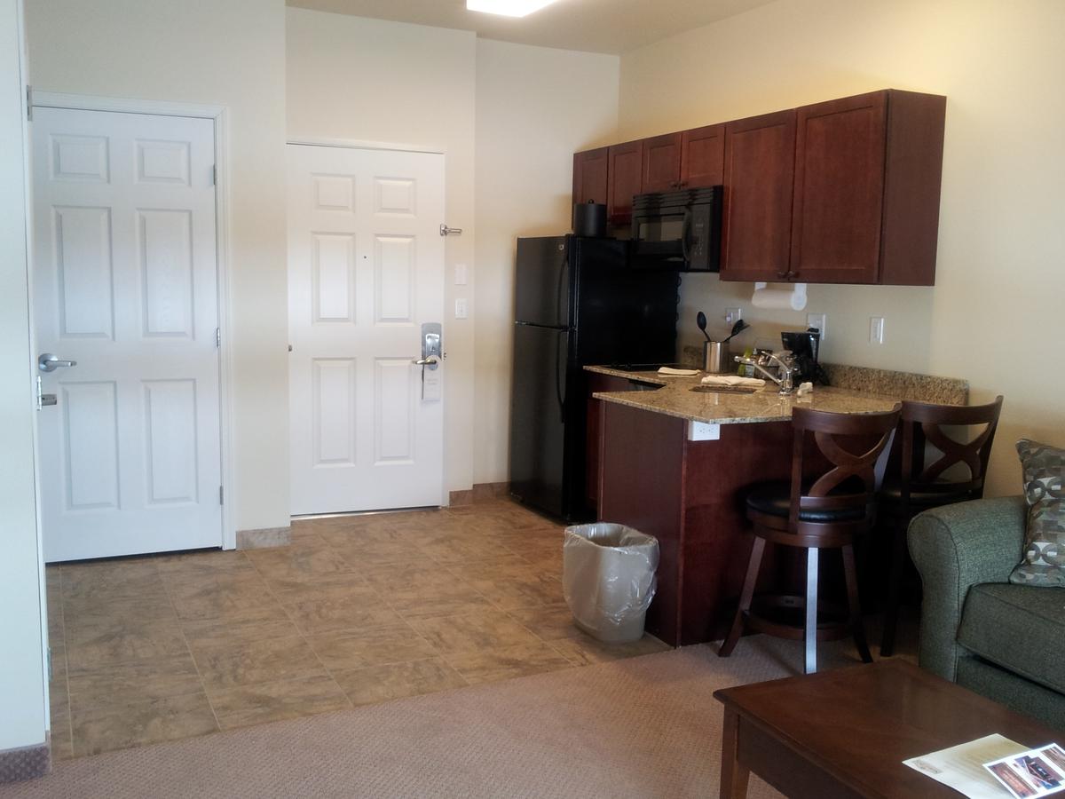 Noble Inn Minot - thumb 38