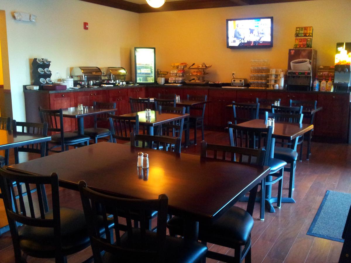 Noble Inn Minot - thumb 7