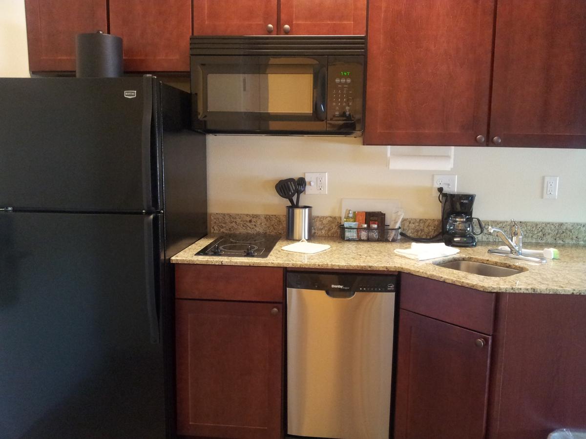 Noble Inn Minot - thumb 42