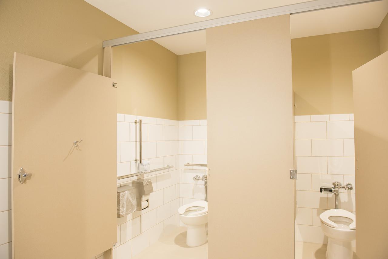 Hawthorn Suites By Wyndham Fargo - thumb 32