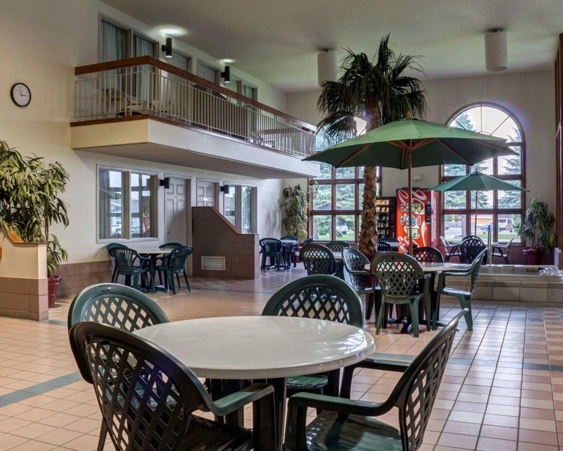 Rodeway Inn Grand Forks - thumb 35