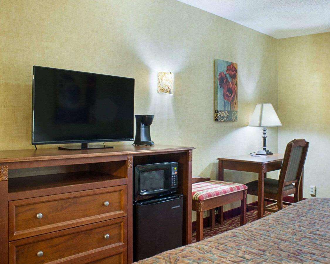 Rodeway Inn Grand Forks - thumb 30