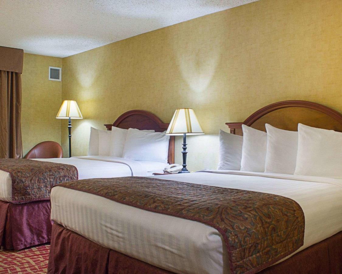 Rodeway Inn Grand Forks - thumb 10
