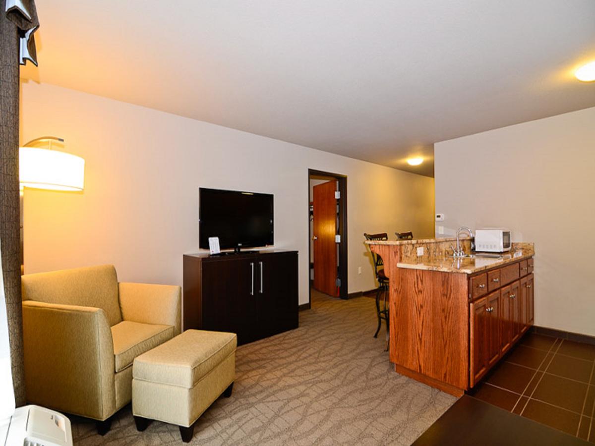 Astoria Hotel And Event Center - Dickinson - thumb 13
